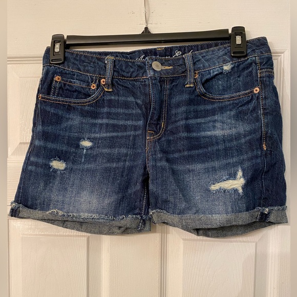 American Eagle Women’s Jean Shorts. Size 4. - Picture 2 of 6